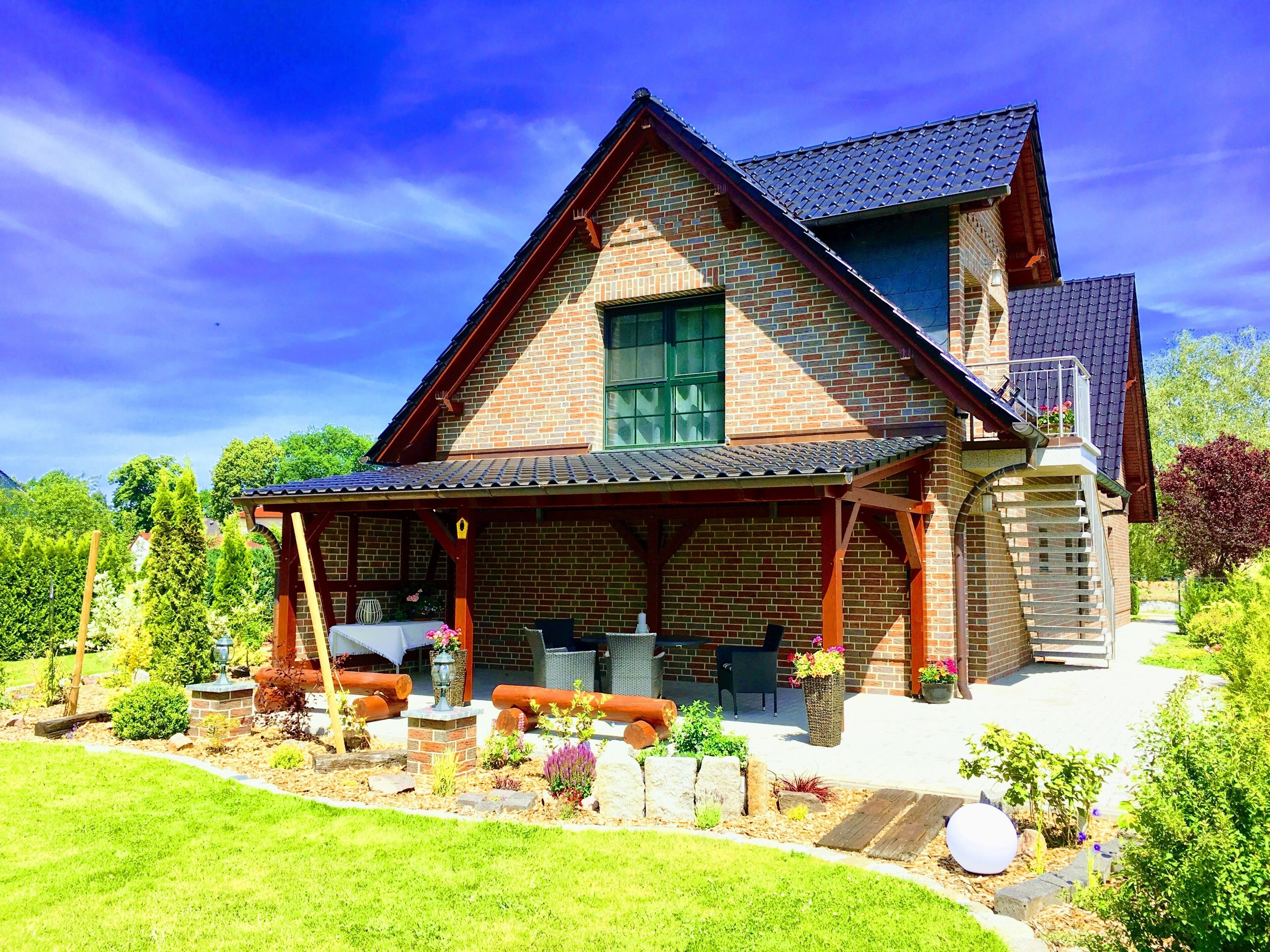 Modern 4 star apartment with 2 bedrooms, large garden and playground in Lübben in Lübben, Germany