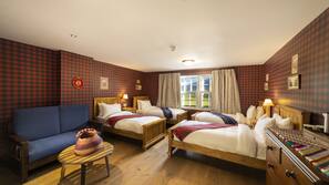 Premium bedding, in-room safe, individually decorated