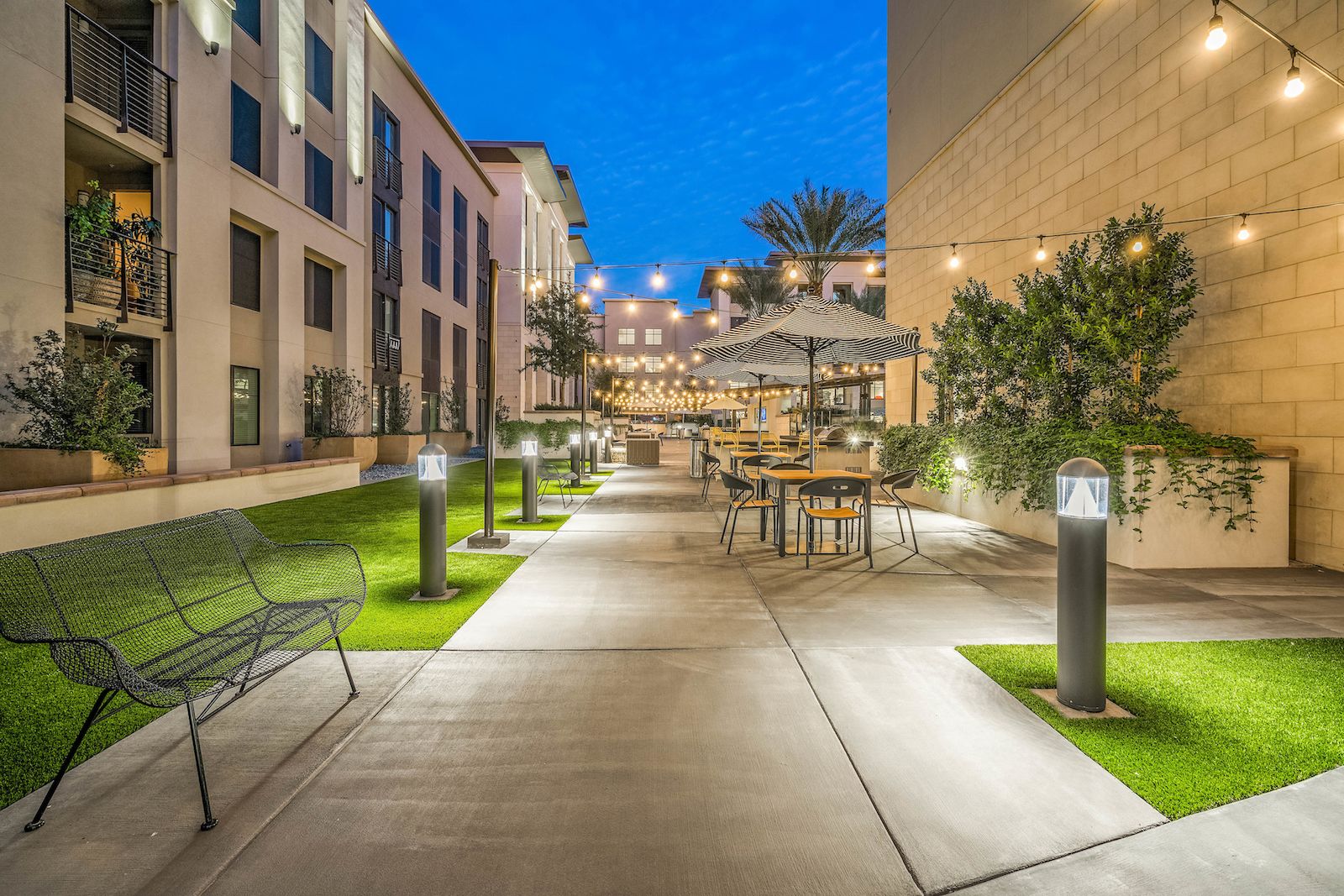 Phoenix Movers Scottsdale Mover Gilbert Moving Move To Phoenix Moving Companies Phoenix Movers Paradise Valley Moving Company Moving Services Movers