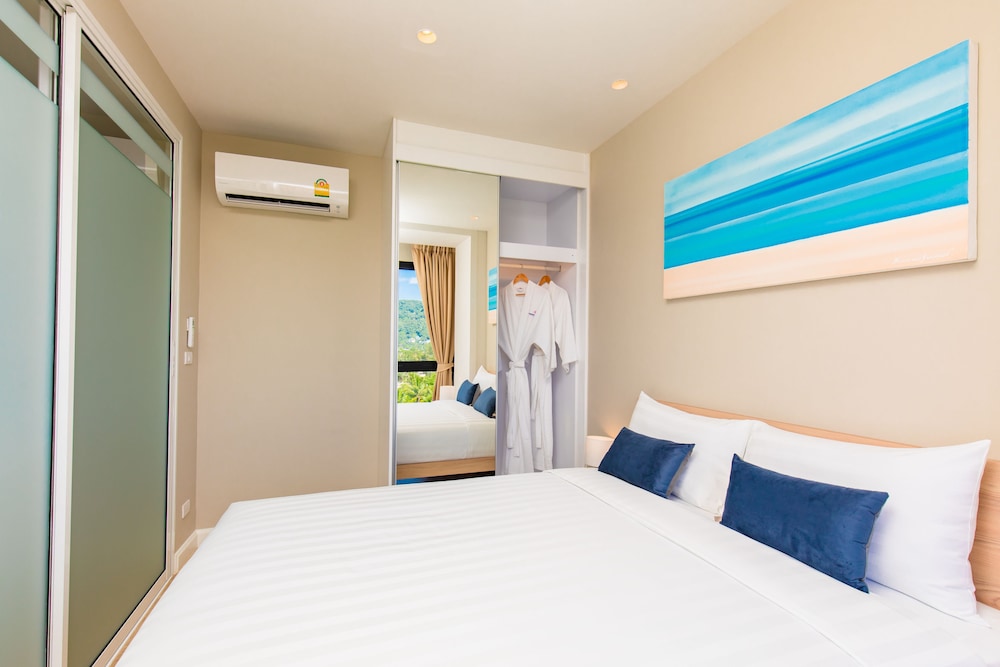 diamond resort pillows