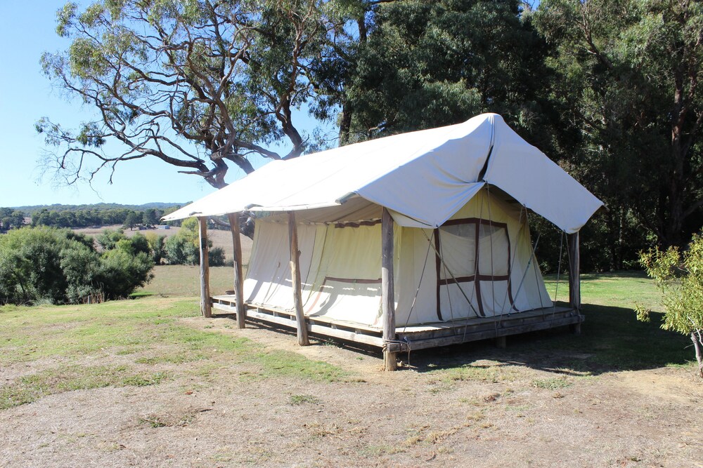 Wonky Stables Holiday Park