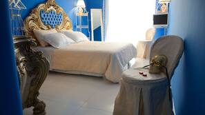 Minibar, escritorio, wifi gratis