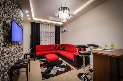 Hotels Near University Of Jordan Find Cheap C105 Hotel - 