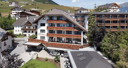 Hotel Chesa Monte