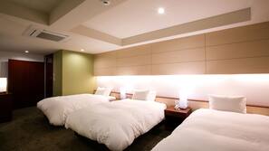 高級寢具、羽絨被、特厚豪華床墊、保險箱
