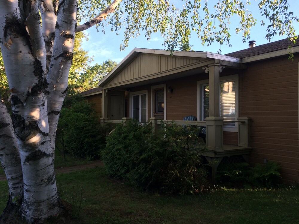 Cottage Baie St Paul Near To The Beach Chalet Près De La