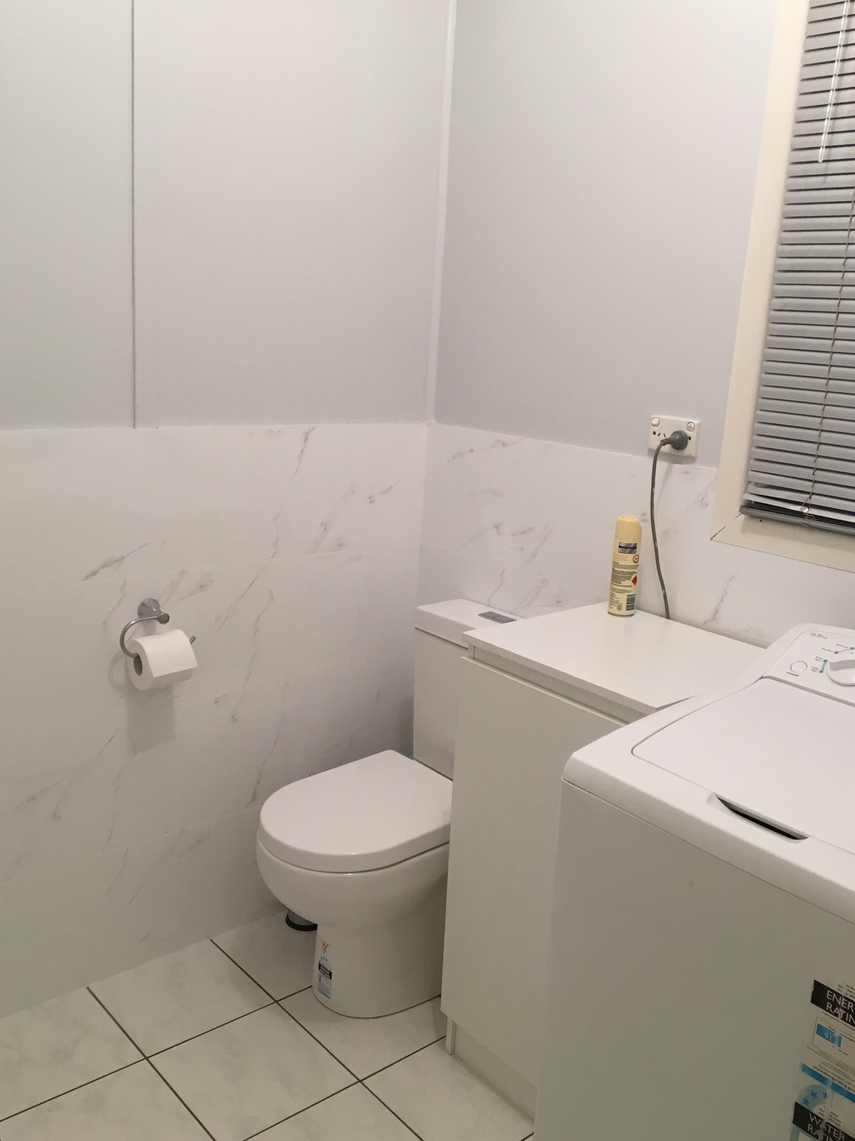 Rose Cottage - Pet and Family Friendly Accommodation