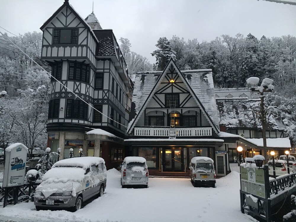 Hakuba Gondola Hotel In Nagano Hotel Rates Reviews On Orbitz