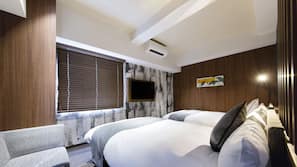 In-room safe, iron/ironing board, free WiFi, linens