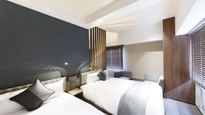 In-room safe, iron/ironing board, free WiFi, linens