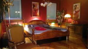 In-room safe, blackout drapes, iron/ironing board, free WiFi