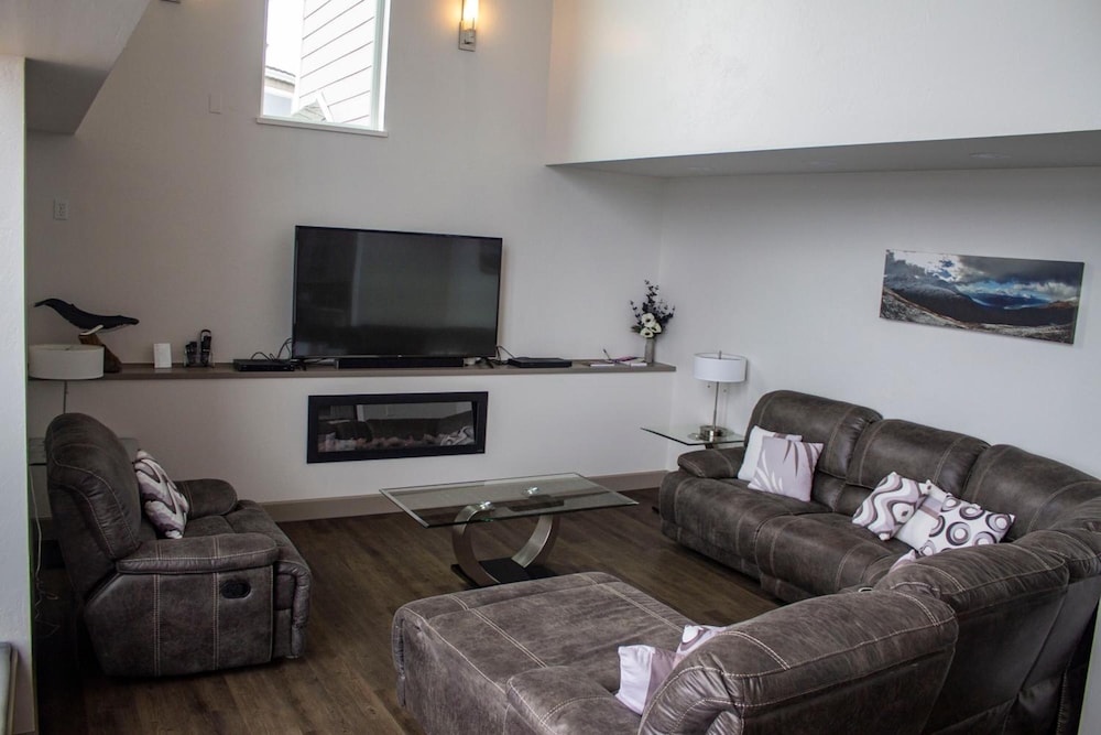 Otter Beach Lodges: Deals & Reviews (Homer, USA) | Wotif