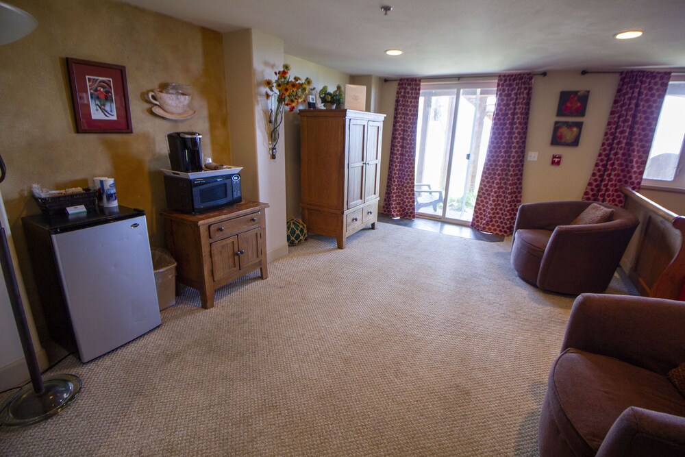 Otter Beach Lodges: Deals & Reviews (Homer, USA) | Wotif