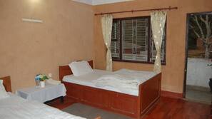 Premium bedding, free WiFi