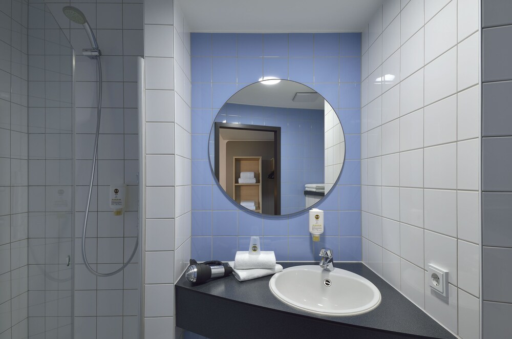 B&B Hotel FrankfurtHahn Airport in Lautzenhausen Best Rates & Deals on Orbitz