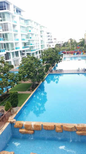 Hua Hin Condo Rentals Find Cheap Holiday Condos From 23 - 