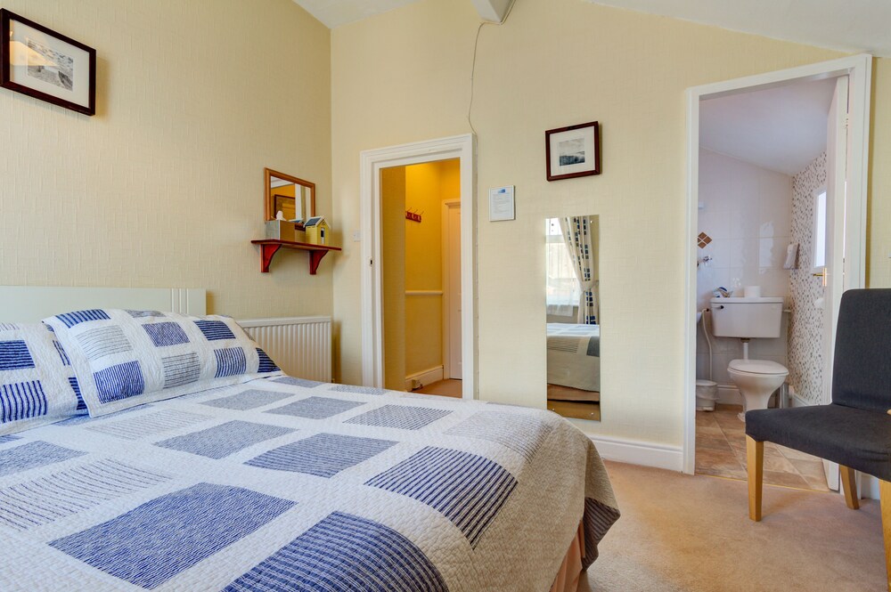 Dolphin Guesthouse Scarborough 2019 Hotel Prices - 