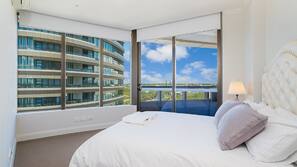 2 bedrooms, premium bedding, in-room safe, iron/ironing board