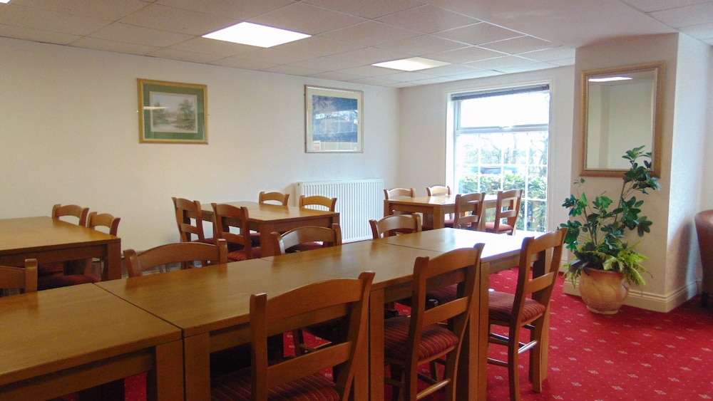 Harrowgate Hill Lodge