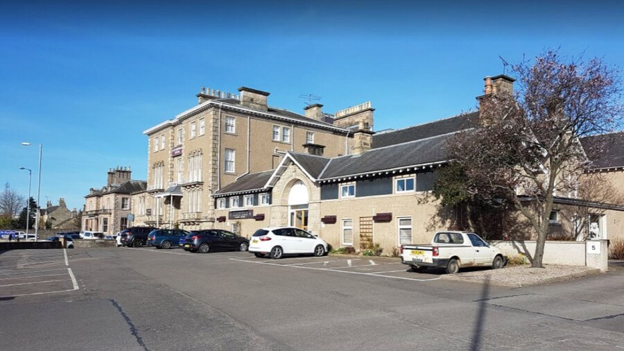 Laichmoray Hotel