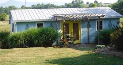 The Cottage at Ravens Roost Farm