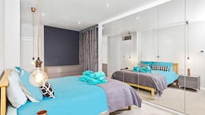 2 bedrooms, iron/ironing board, free WiFi, linens