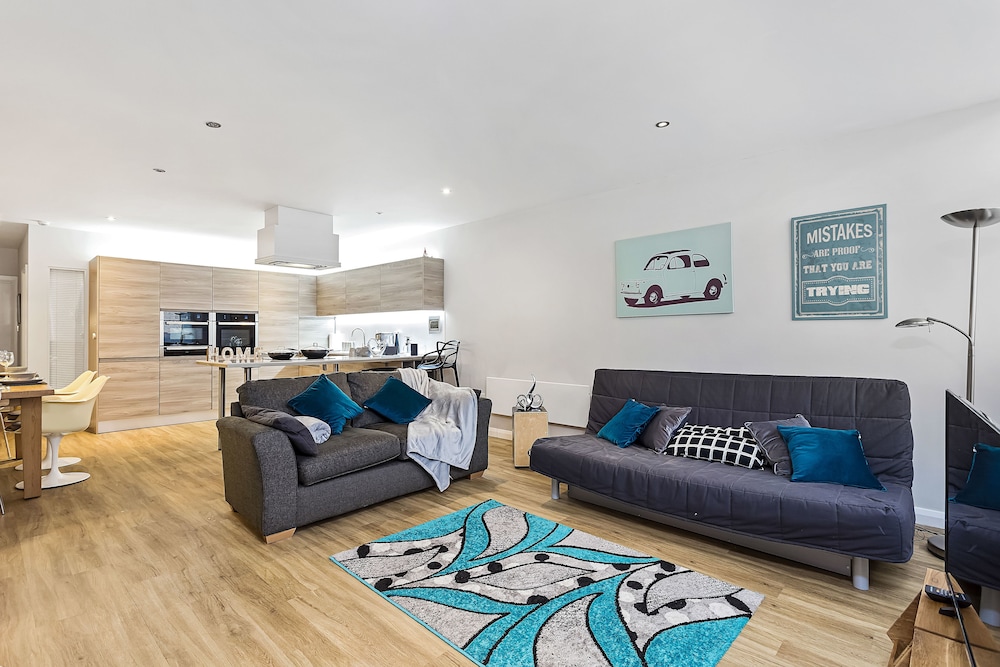 Heart Of Nottingham Modern Apartment 2019 Hotel Exterior Featured Image