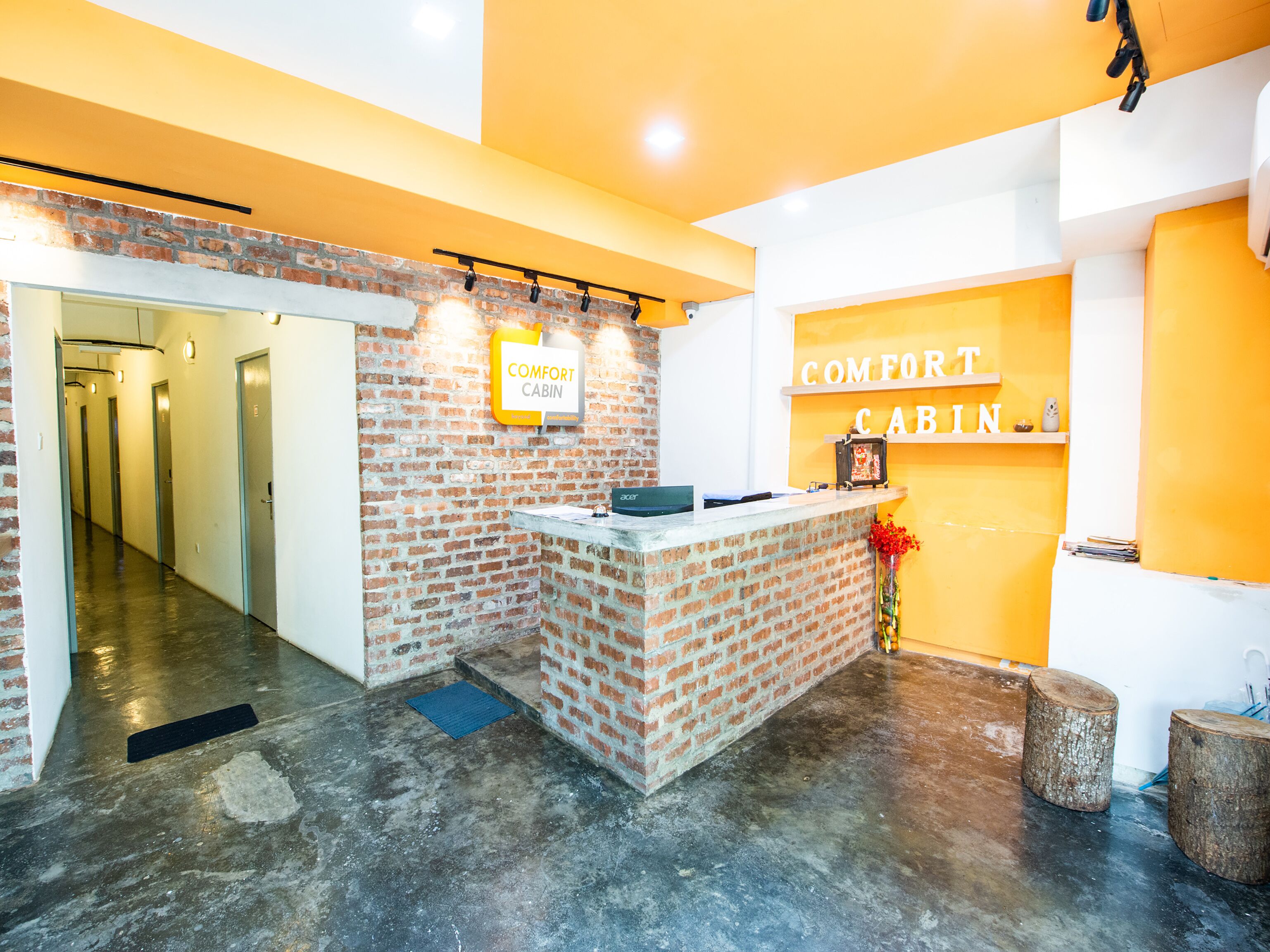 Comfort Cabin In Kuala Lumpur Malaysia Expedia