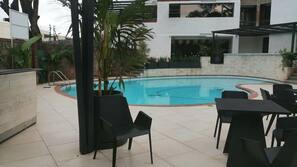 Piscine extérieure