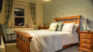 Individually decorated, individually furnished, free WiFi, linens