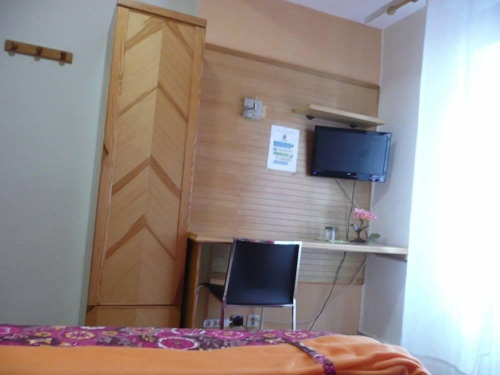 Imagen de Hostal Rioja Condestable (3 de 14)