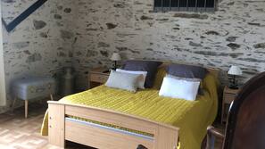 Individually decorated, individually furnished, free cribs/infant beds