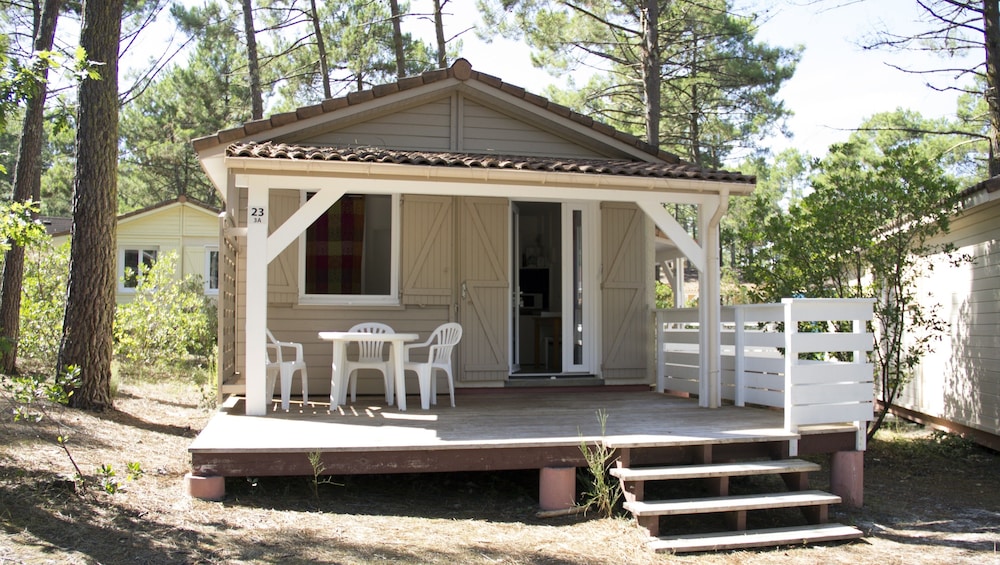 La Jenny Naturist Resort In Le Porge Hotel Rates