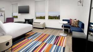 Premium bedding, pillow top beds, in-room safe, blackout curtains