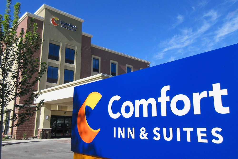 comfort inn suites 2018 room prices 79 deals reviews expedia