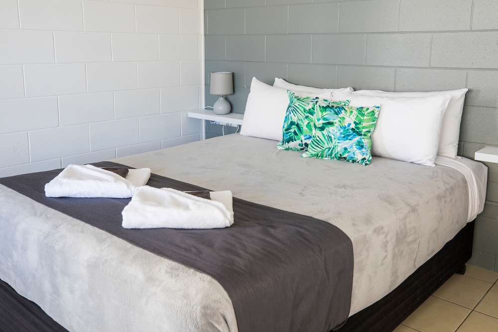 Banjo Paterson Motor Inn AU100 Deals & Reviews (Townsville, AUS) Wotif