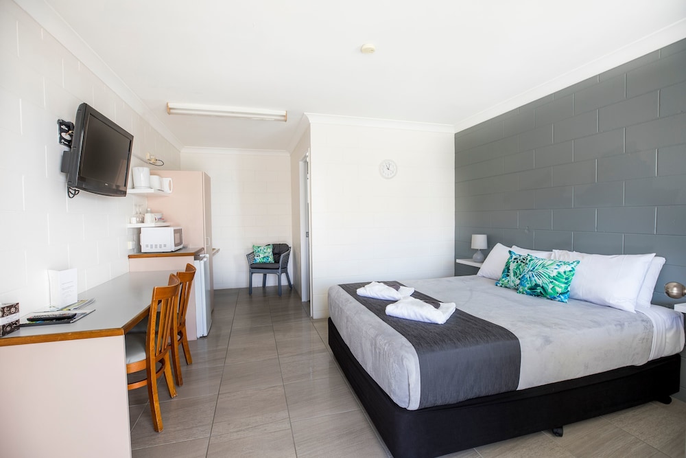 Banjo Paterson Motor Inn AU100 Deals & Reviews (Townsville, AUS) Wotif