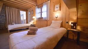 5 dormitorios, tabla de planchar con plancha, wifi y ropa de cama