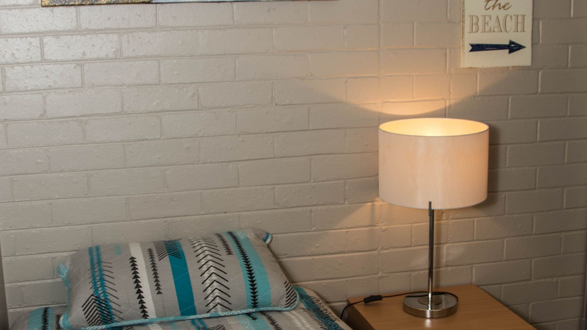 Westside Studio Apartments Room 9