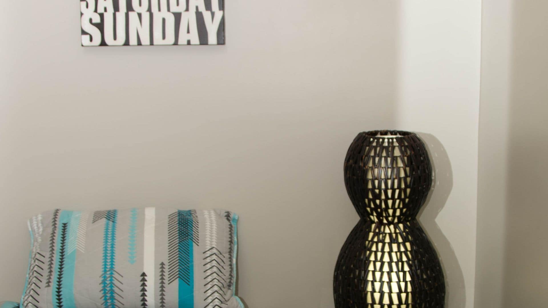 Westside Studio Apartments Room 9