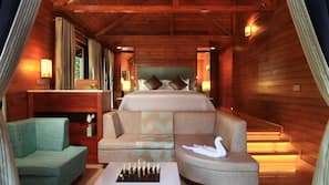 Premium bedding, minibar, in-room safe, free WiFi