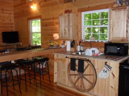 Visit Hightower Creek Vineyards In Helen Expedia
