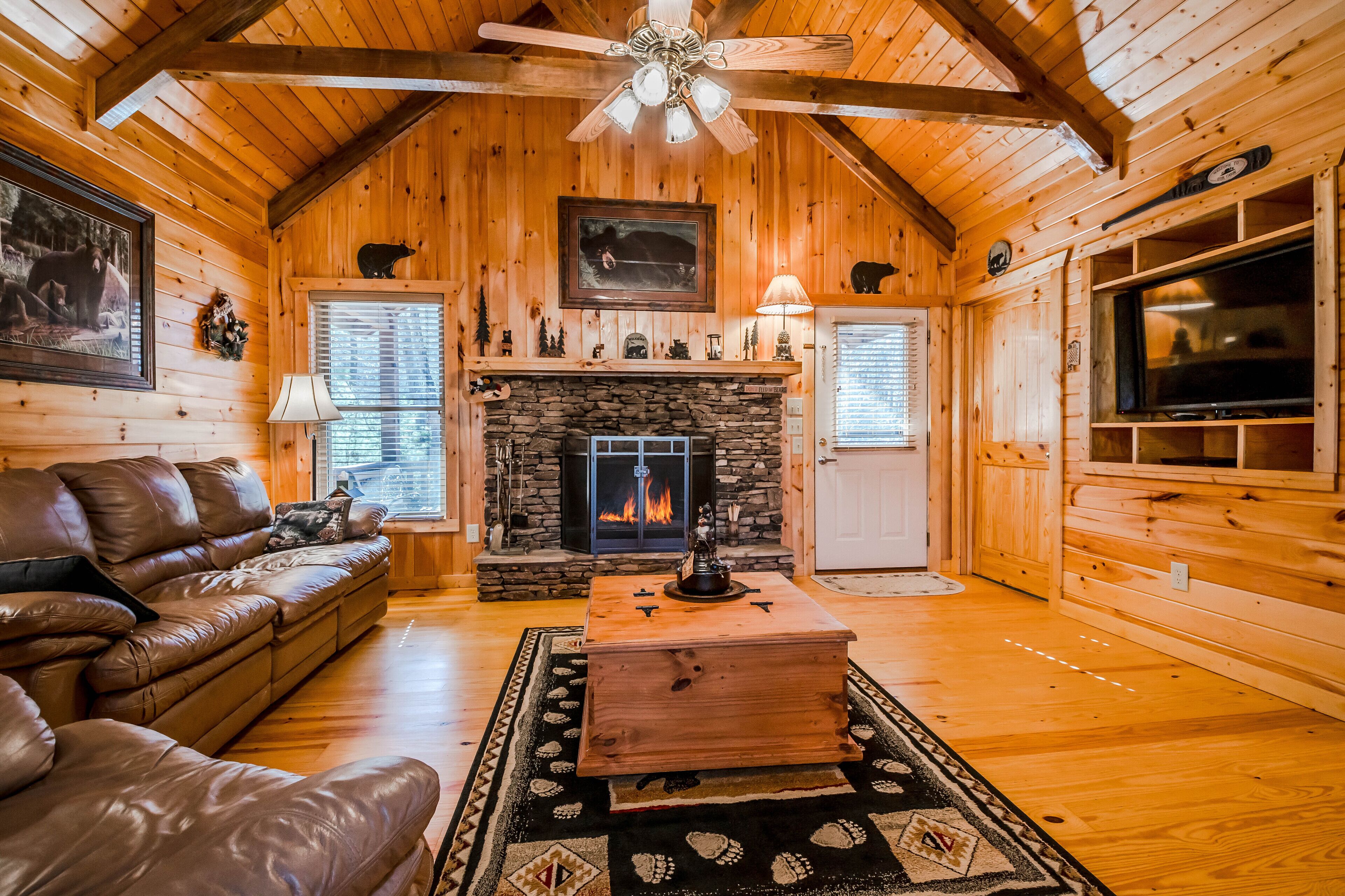 Comfy Cabin W 6 Brs New Hot Tub Fireplace Game Room Only 8