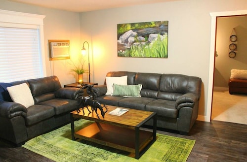 Best Gillette Condo Rentals In 2020 Cheap 59 Vacation Condos