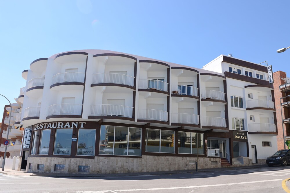 Rallye Hotel in L' Escala, Spain