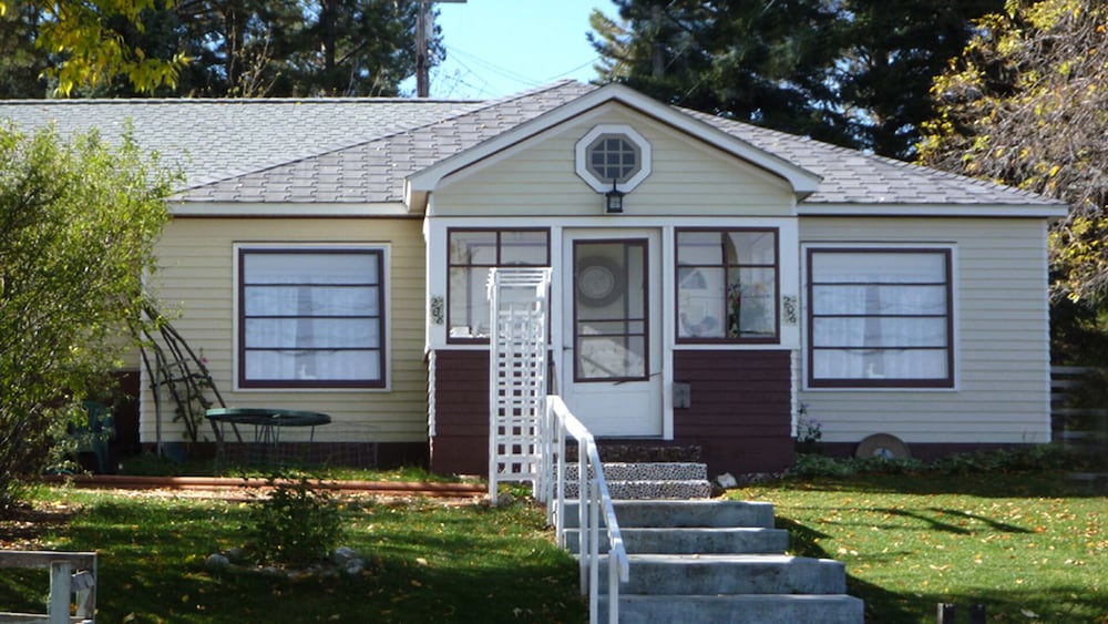 Cozy in to Your Vacation Bungalow in Central Montana. Lewistown Vrbo