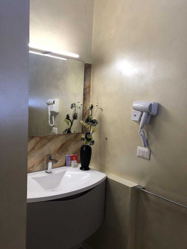 Foto - La Piazzetta Guest House