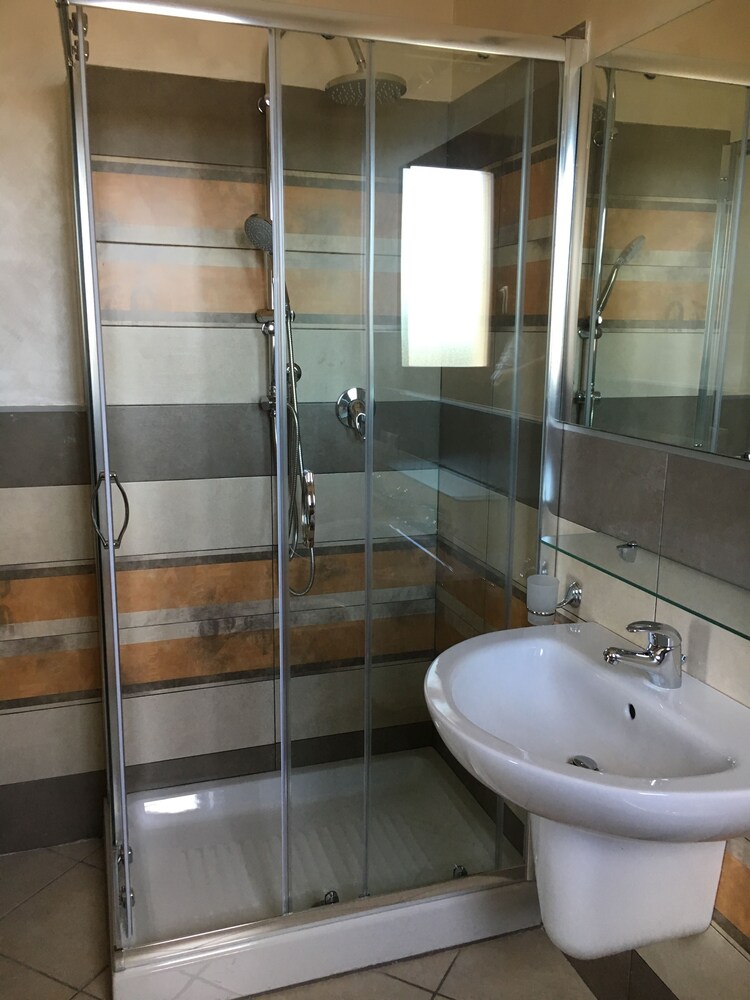 Foto - La Piazzetta Guest House