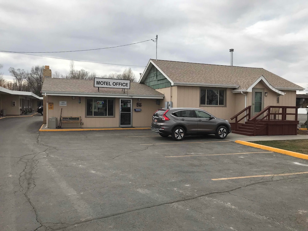 Paintbrush Motel in Riverton Best Rates & Deals on Orbitz