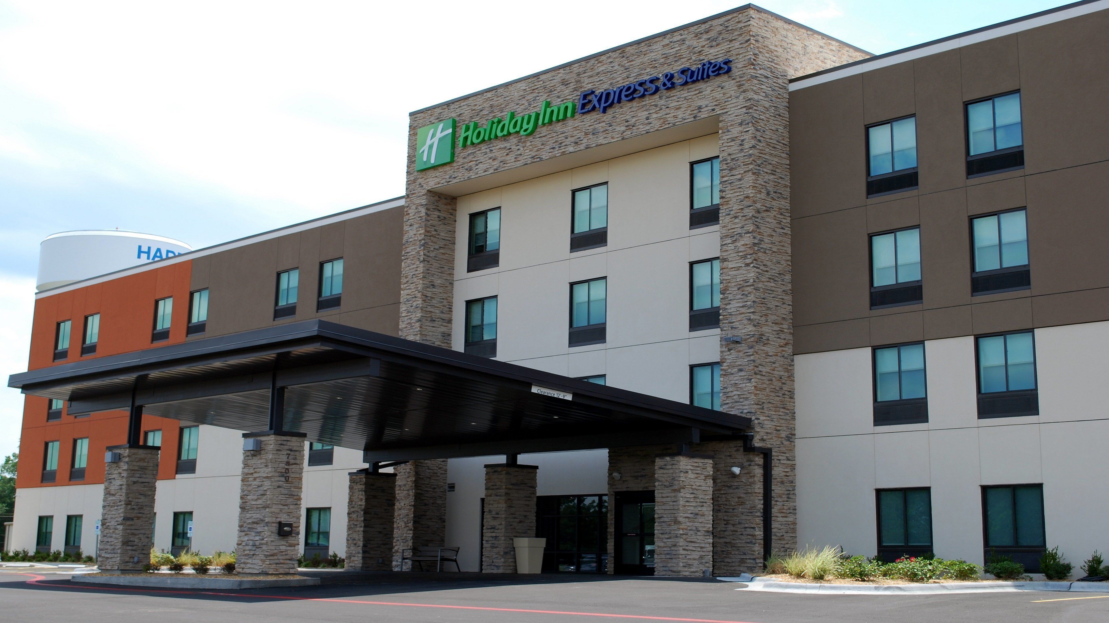 Holiday Inn Express And Suites White Hall An Ihg Hotel In White Hall Ar Expedia